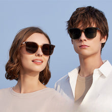 Lade das Bild in den Galerie-Viewer, Sunglasses sun Shades Folding Portable Ultra Light Protection UV Protection unisex