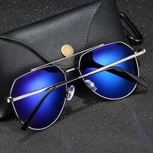 Lade das Bild in den Galerie-Viewer, Sunglasses sun Shades Fashion HD Polarized Aviators for Driving Retro Trendy Unique unisex