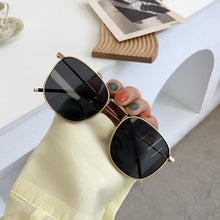 Lade das Bild in den Galerie-Viewer, Sunglasses sun Shades Polarized Creative Style Square Frame Metal UV Protection unisex