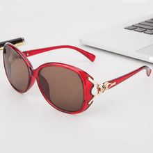 Lade das Bild in den Galerie-Viewer, Sunglasses sun Shades Natural Crystal Stone Fashion Women's Large Frame Stone unisex