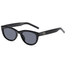 Lade das Bild in den Galerie-Viewer, Sunglasses sun Shades Women's Street Trendy Men Style Driving UV Protection Resistant unisex