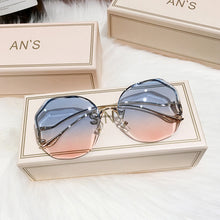 Lade das Bild in den Galerie-Viewer, Sunglasses sun Shades Fashion Frameless Trimming Women's Multi Deformation Metal Arc Mirror Resistant unisex
