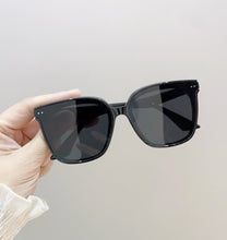 Lade das Bild in den Galerie-Viewer, Sunglasses sun Shades Kid's Parent Child Reflective Lenses All Match UV Protection unisex