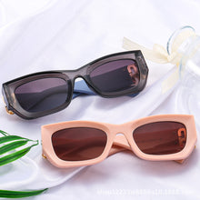 Lade das Bild in den Galerie-Viewer, Sunglasses sun Shades Fashion Wide Leg UV Protection Personality Small Frame Women's High End Sense unisex
