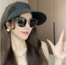 Lade das Bild in den Galerie-Viewer, Sunglasses sun Shades Polarized Foldable Wind Show Face Small Driving UV Protection unisex