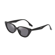 Lade das Bild in den Galerie-Viewer, Sunglasses sun Shades Beautiful Triangle Cats' Eye Women's Fashion Flat Frame Vintage Street Trendy Holiday unisex