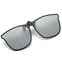 Lade das Bild in den Galerie-Viewer, Sunglasses sun Shades Clip Fashion Polarized Large Frame Men's and Women's Myopia Clip on unisex