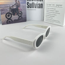 Load image into Gallery viewer, Sunglasses sun Shades Magila Co Branded Small round Rim Three Dimensional Modeling Personalized unisex