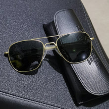 Lade das Bild in den Galerie-Viewer, Bayonet Straight Leg Sunglasses Anti-Fall Tempered Glass Inner Coating Sunglasses Drivers Glasses for Driving