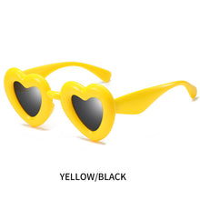 Lade das Bild in den Galerie-Viewer, Sunglasses sun Shades Love Bread Dazzling Color Jelly unisex