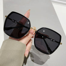 Lade das Bild in den Galerie-Viewer, Sunglasses sun Shades Women's Polarized European and American Fashion Street Shooting Outdoor screen Travel unisex