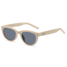 Lade das Bild in den Galerie-Viewer, Sunglasses sun Shades Women's Street Trendy Men Style Driving UV Protection Resistant unisex
