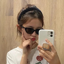 Lade das Bild in den Galerie-Viewer, Sunglasses sun Shades Beautiful Triangle Cats' Eye Women's Fashion Flat Frame Vintage Street Trendy Holiday unisex