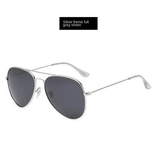 Lade das Bild in den Galerie-Viewer, Sunglasses sun Shades Classic Polarized Fashion Color Film Unisex Aviator unisex