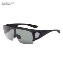 Lade das Bild in den Galerie-Viewer, Sunglasses sun Shades Myopia Set of Men Polarized Fashion Outdoor Cycling Flip up Dual Use Driving Night Vision unisex