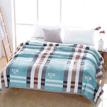 Lade das Bild in den Galerie-Viewer, Fleece Blanket Nap Blanket Air Conditioning Blanket Warm Sofa Cover Skin-Friendly Velvet Blanket