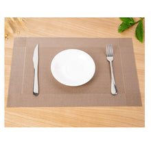 Lade das Bild in den Galerie-Viewer, 2PCs European Style PVC Placemat Square Teslin Non-Slip Insulation Mat