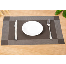 Lade das Bild in den Galerie-Viewer, 2PCs European Style PVC Placemat Square Teslin Non-Slip Insulation Mat