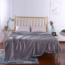 Load image into Gallery viewer, Thickened Autumn and Winter Blanket Flannel Blanket Flannel Air Conditioning Blanket Coral Fleece