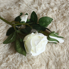 Load image into Gallery viewer, 3-Head Short Rod Flannel Lovesickness Rose Artificial Fake Flower Plants Home Decoration Wedding Bouquet