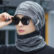 Lade das Bild in den Galerie-Viewer, Warm Winter Knit Beanie Hats Gloves Scarf Suit Men's Autumn and Winter Fleece-Lined Thickened Cold Protection Unisex