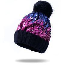 Lade das Bild in den Galerie-Viewer, Warm Winter Knit Beanie Hats Women's Fur Ball Fashion Thickened Wrapping Unisex
