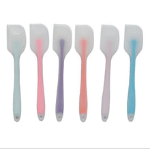 Lade das Bild in den Galerie-Viewer, 2Pcs orange Translucent High Temperature, Nonstick Silicone Mixing Baking Tool cream spatula AZ19751