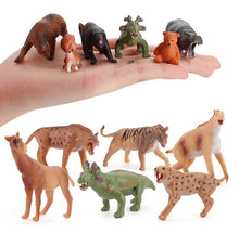 Lade das Bild in den Galerie-Viewer, 2Pcs Bear 2*1.6*2.4cm Simulation wild ancient animal model lion cub 31pcs solid mini figure AZ22524