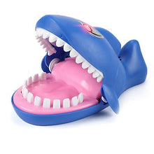 Lade das Bild in den Galerie-Viewer, 22.5*13*10cm Electric biting shark with light and sound effects spoof decompression toy Tricky game AZ20292