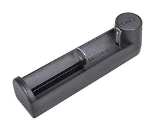 Load image into Gallery viewer, 2Pcs Smart Battery Charger With 5v 2a Usb Charging Ports AZ12568