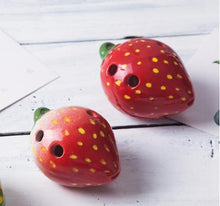 Load image into Gallery viewer, Ocarinas strawberry fruits ocarina 6 holes creative gradient color students ceramics handmade beginners