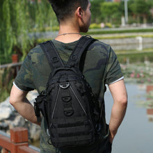Lade das Bild in den Galerie-Viewer, Outdoor Camouflage Combat Bag Travel Exercise Backpack for Men