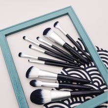 Load image into Gallery viewer, 10 PCs Makeup Brushes Set Powder Brush Powder Foundation Brush Eye Shadow Brush