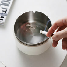 Lade das Bild in den Galerie-Viewer, Ashtray Stainless Steel Ash Tray round Windproof Drop-Resistant Detachable Logo Ashtray
