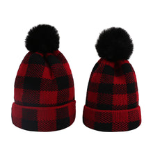 Lade das Bild in den Galerie-Viewer, Warm Winter Knit Beanie Hats Products in Stock Fur Ball Parent-Child European and American Red and Black Unisex
