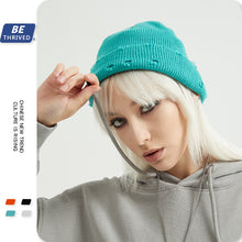 Lade das Bild in den Galerie-Viewer, Warm Winter Knit Beanie Hats Men 'S Clothing Korean Old Dark Style Asian Culture Unisex