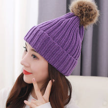 Lade das Bild in den Galerie-Viewer, Warm Winter Knit Beanie Hats Autumn Wool Solid Color Fur Ball European and American Thickened Unisex