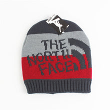 Lade das Bild in den Galerie-Viewer, Warm Winter Knit Beanie Hats Camouflage Woolen Cap Men Unisex