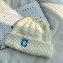 Lade das Bild in den Galerie-Viewer, Warm Winter Knit Beanie Hats Japanese Style All-Matching Thickened Letters Show Face Small Woolen Cap Children Unisex