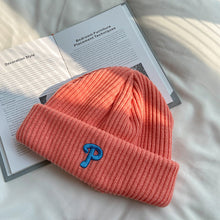 Lade das Bild in den Galerie-Viewer, Warm Winter Knit Beanie Hats Japanese Style All-Matching Thickened Letters Show Face Small Woolen Cap Children Unisex