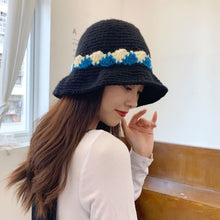 Lade das Bild in den Galerie-Viewer, Warm Winter Knit Beanie Hats Internet Influencer Yarn Fisherman Contrast Color Crocheted Japanese Style Unisex