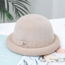 Lade das Bild in den Galerie-Viewer, Warm Winter Knit Beanie Hats Middle-Aged and Elderly Girl's Cap Fleece-Lined Aunt Mother-in-Law Bucket Hat Autumn and Winter Travel Unisex