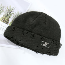 Lade das Bild in den Galerie-Viewer, Warm Winter Knit Beanie Hats Korean Fashion Ring Pin Hip Hop Wool Men and Women Unisex