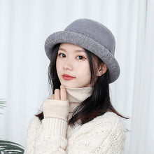 Lade das Bild in den Galerie-Viewer, Warm Winter Knit Beanie Hats Middle-Aged and Elderly Girl's Cap Fleece-Lined Aunt Mother-in-Law Bucket Hat Autumn and Winter Travel Unisex
