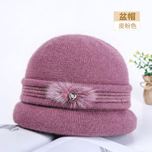 Lade das Bild in den Galerie-Viewer, Warm Winter Knit Beanie Hats Fashion Middle-Aged Mom Grandma Generation Hat Unisex