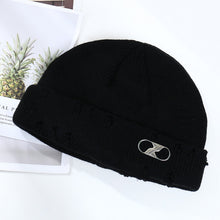 Lade das Bild in den Galerie-Viewer, Warm Winter Knit Beanie Hats Korean Fashion Ring Pin Hip Hop Wool Men and Women Unisex