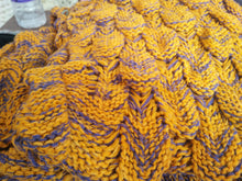 Lade das Bild in den Galerie-Viewer, Baby Photography Mermaid Blanket Scale Knitted Mermaid Tail Children's Blanket