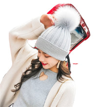 Lade das Bild in den Galerie-Viewer, Warm Winter Knit Beanie Hats Trendy Fox Fur Ball Hat Children Monochrome Unisex