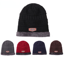 Lade das Bild in den Galerie-Viewer, Warm Winter Knit Beanie Hats Men's Cold-Proof Outdoor Cycling Earflaps Wool Woolen Cotton Women Unisex