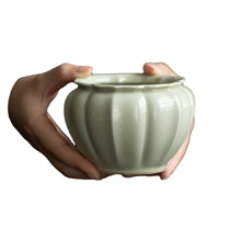 Lade das Bild in den Galerie-Viewer, Ashtray Buddha Hand Jianshui Tea Ceremony Utensils Tea Basin Ceramic Waste Water Tank Tea Mat